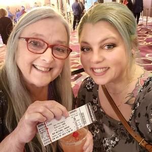 Meet your Posher, Carol